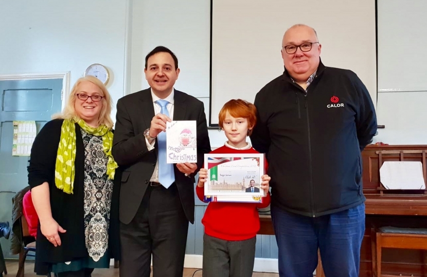 Alberto with Mrs Jo Blackburn, Head Teacher of Dunton Bassett Primary School, Last year’s Christmas Card Competition Winner, Reggie Welham, and Mr Ally Statham, Distribution Manager of Calor Gas Stoney Stanton